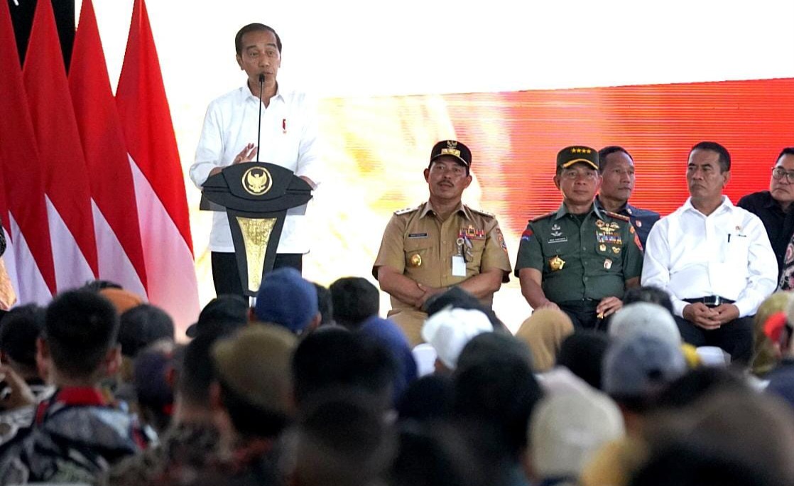 Panglima TNI Dampingi Presiden Jokowi Temui Ribuan Petani Se-Jawa Tengah